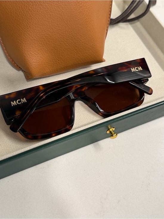 MCM Tortoiseshell Sunglasses with Leather Carrying Case and Cleaning Cloth main image 9